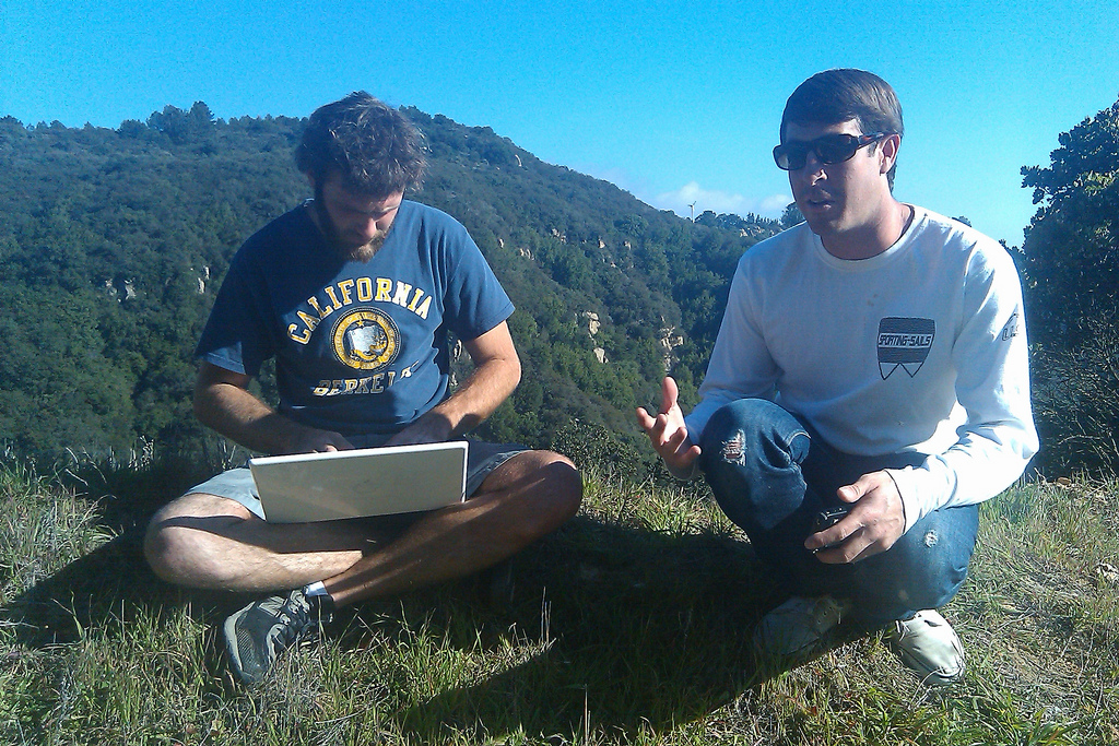 SPORTING-SAILS - Santa Barbara News-Press